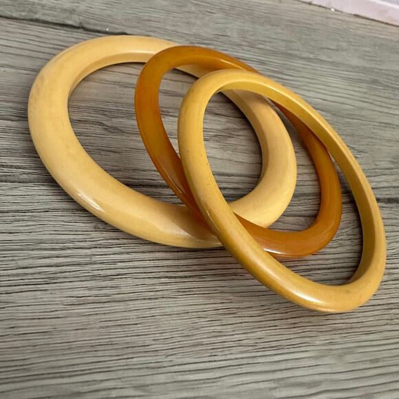 Vintage Bakelite Bangle Bracelet Lot- 3pc - Picture 2 of 5